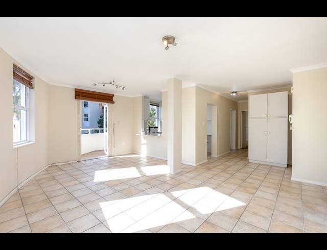 2 BEDROOM APARTMENT TO LET IN VREDEHOEK
